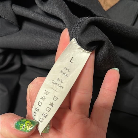 HALARA Black Sleeveless Scoop Neck Mini Dress - Picture 2 of 3